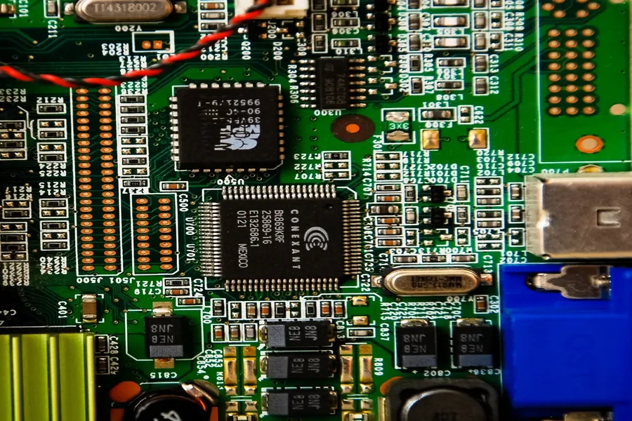 Common PCB Components and How to Identify Them