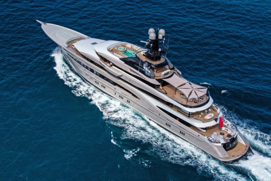 Luxurious Features of the Kismet Yacht